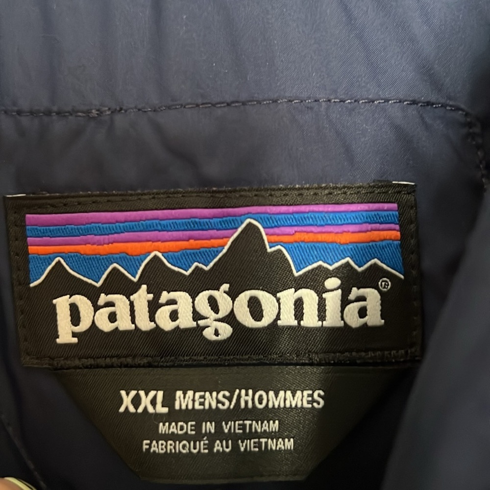 Patagonia Silent Down Jacket Navy Size XXL - Picture 3 of 10